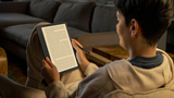 Kindle Scribe 16GB oggi è scontato di 100, con penna basic o premium, fino ad esaurimento scorte o offerta