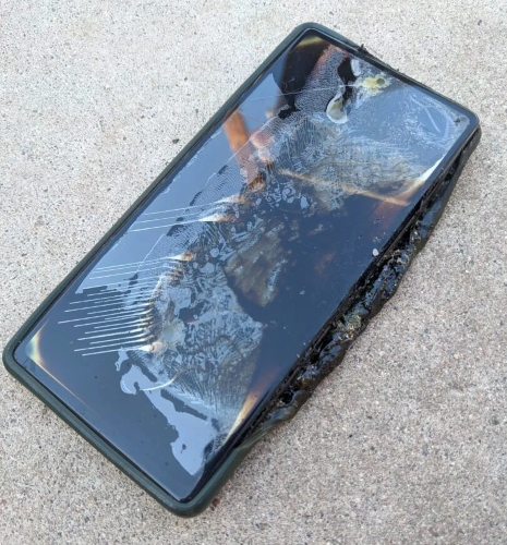 Google Pixel 6a problemi batteria
